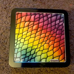 signature crayola pearlescent cream crayons